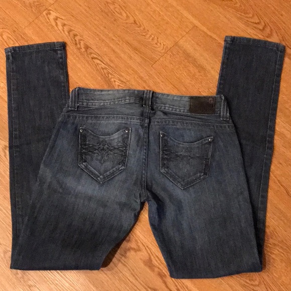 🥳💕guess jeans💕🌸🥳 - Picture 2 of 5